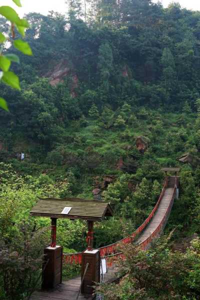 梦缘山谷旅游攻略(适合什么年龄段的人去)