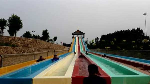 七彩沙河水上乐园(有哪些娱乐设施)