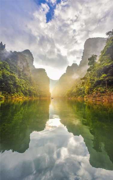 金秀天气,明天会凉快一点吗