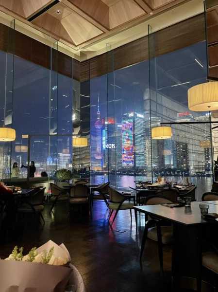 徐汇滨江大道( 附近有什么特色餐厅)
