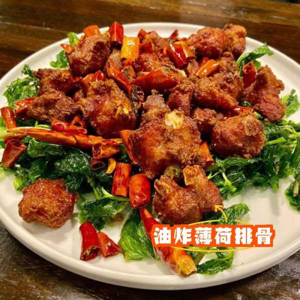 束河古镇旅游攻略,哪些美食最值得一试