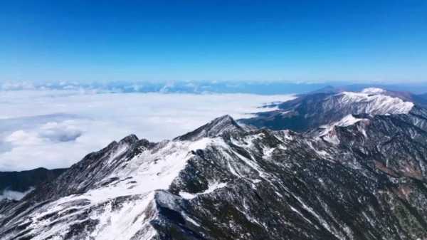 云南大理海拔多少米高,那苍山最高峰呢