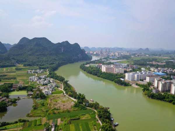 崇左市龙州县天气,需要换衣服吗