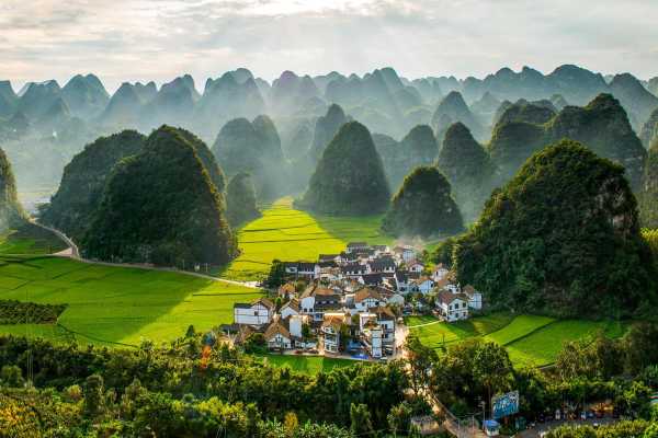 万峰林的最佳玩法,还是捕捉当地人文风情