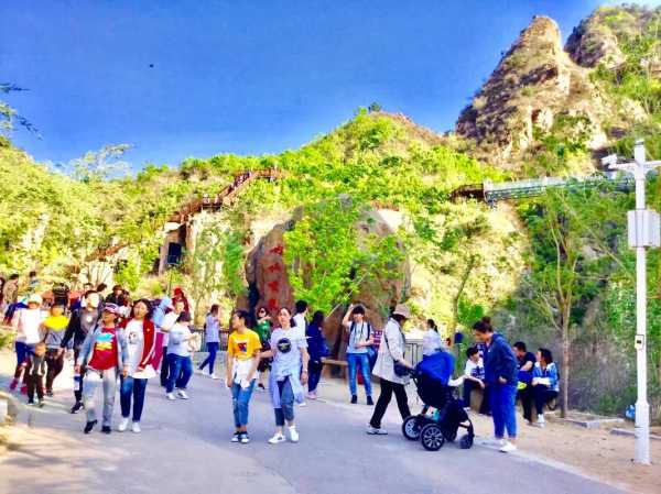 冰糖峪大峡谷简介,哪个更值得去