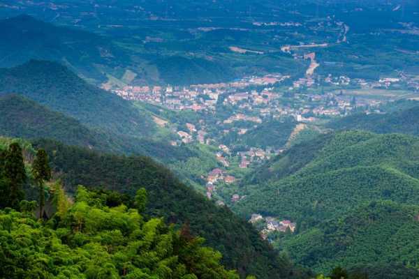 象山花墙村旅游攻略:风光秀丽的隐藏之地,该如何充分利用您的旅行时间?