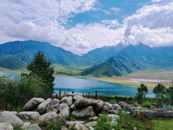 冶勒湖旅游攻略, 玩转湖边美景与活动
