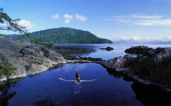 夏洛特皇后群岛, 探索迷人海岛的魅力
