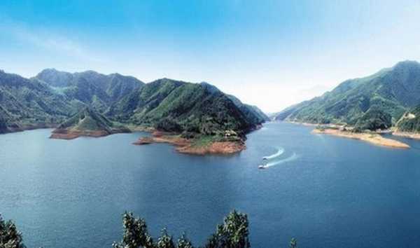青龙湾在哪里？探秘这个绝美旅游胜地