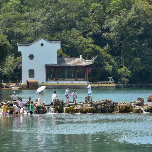珍珠泉旅游攻略, 探秘美丽自然风光之旅