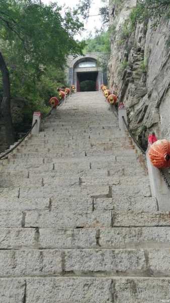 磁县卢峰山门票多少钱,值得一游吗?