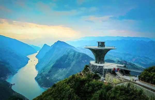 巴东旅游攻略, 如何玩转这个美丽的目的地?