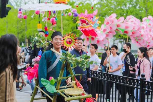 龙华庙会, 你知道怎么玩得最畅快吗?
