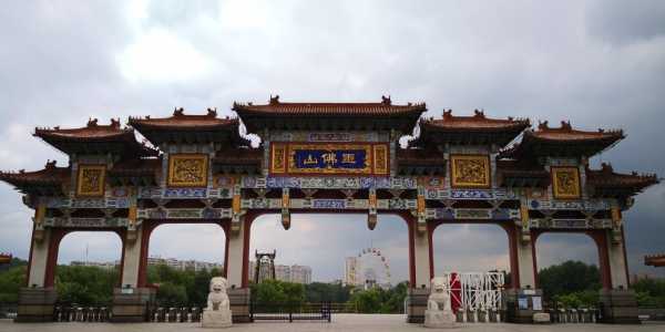 鞍山玉佛寺, 探索这座灵秀胜地的魅力