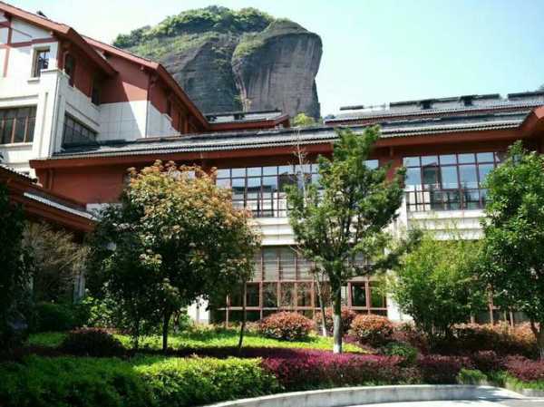 山鹰潭度假村, 你了解它的独特魅力吗？