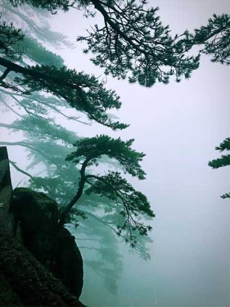 松岩山,探索这座神秘的自然奇观