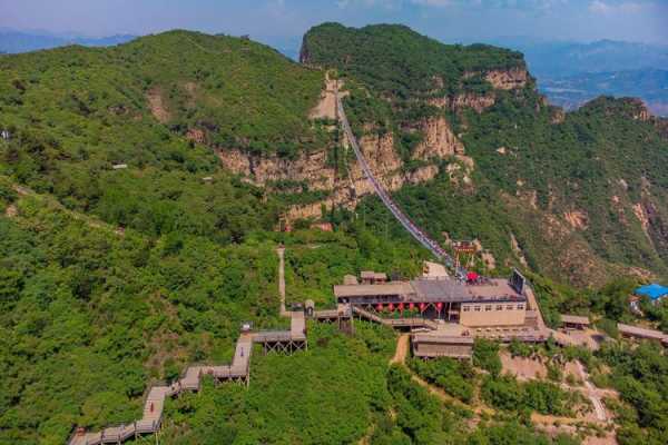 红石崖在哪里, 探秘这处壮丽景点