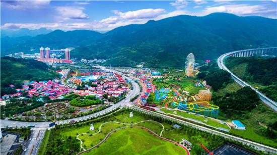 万山网官网, 你应该了解的优势和功能