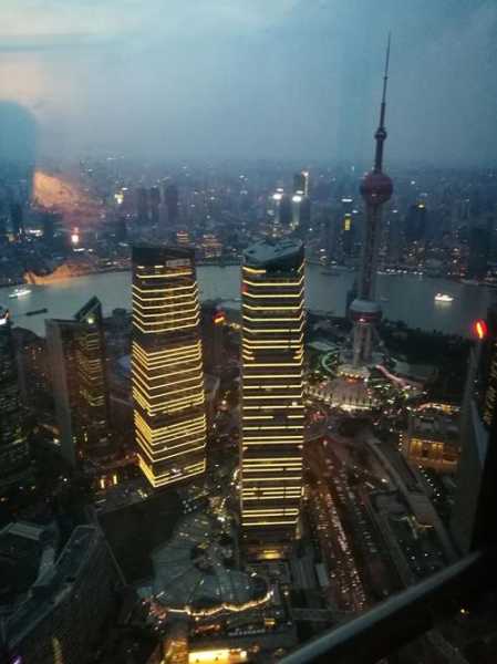 上海大众大厦, 探秘这座城市地标的魅力
