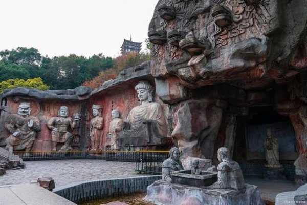 荣县大佛简介, 探秘这座宏伟佛像的历史与文化