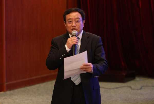 闫永刚：他为何在行业中备受瞩目？
