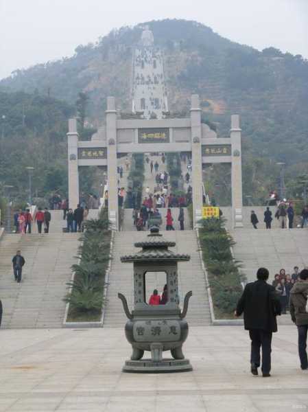 慈济东宫:传递爱与希望的精神家园
