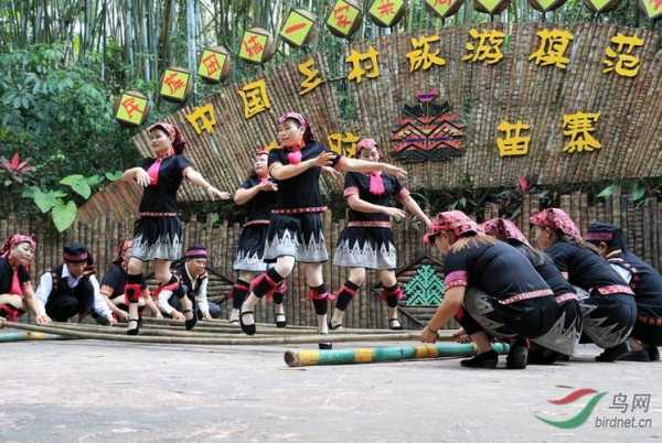 竹山苗寨, 探索苗族文化的独特魅力