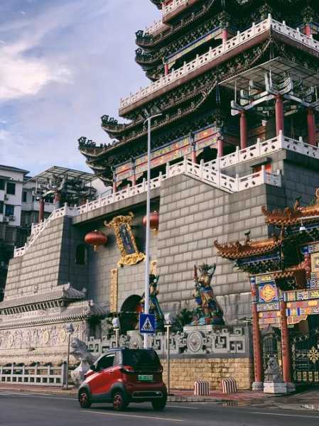 西来古寺的历史与传说,为什么成为文化胜地?