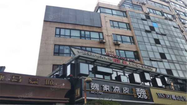 骊马豪城, 如何享受奢华生活体验?