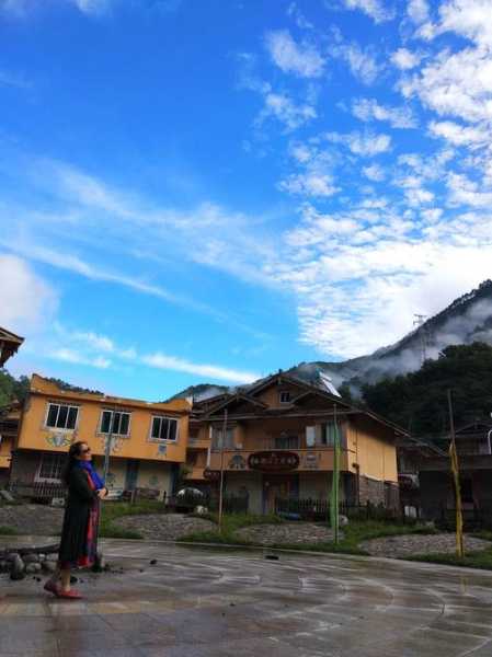 四川藏寨天气, 如何选择最佳旅游时机?