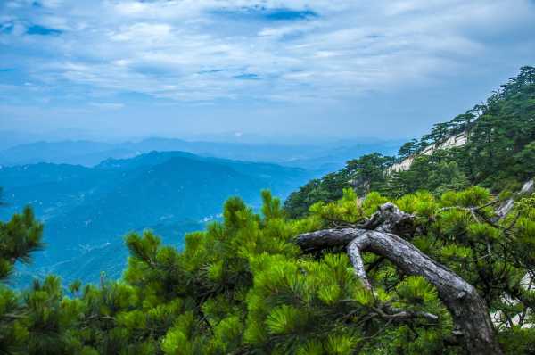 薄刀峰风景区天气,适合旅游吗?