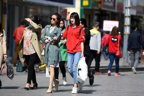 银川天气穿衣,今天该穿什么合适?