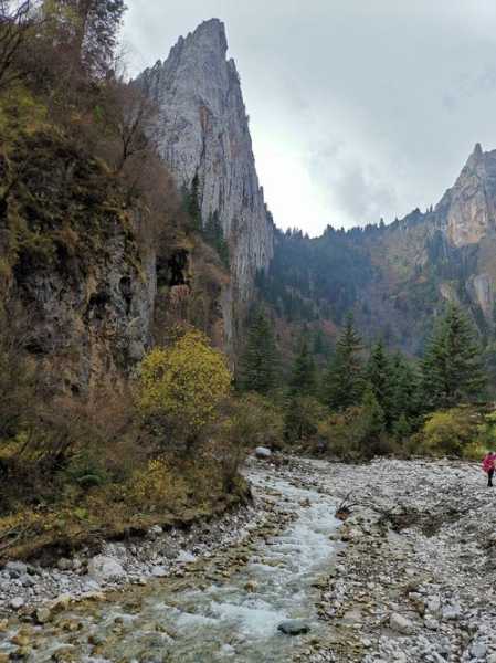 迭部旅游攻略, 不容错过的景点与活动