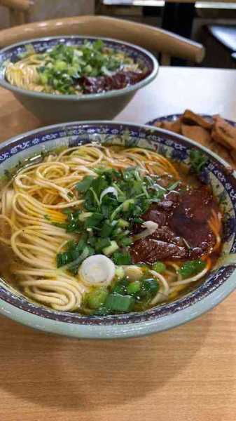 春芹面馆, 揭秘最正宗的春季面食特色