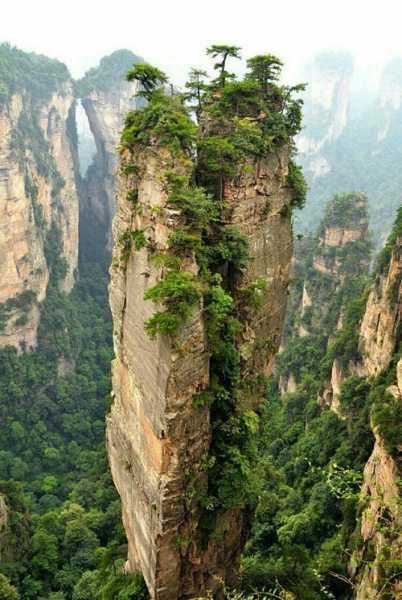 兄弟岩_探寻它的神秘传说与美景