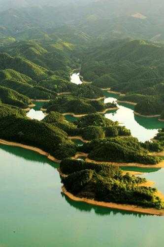 天堂山水库_风景如画的自然瑰宝