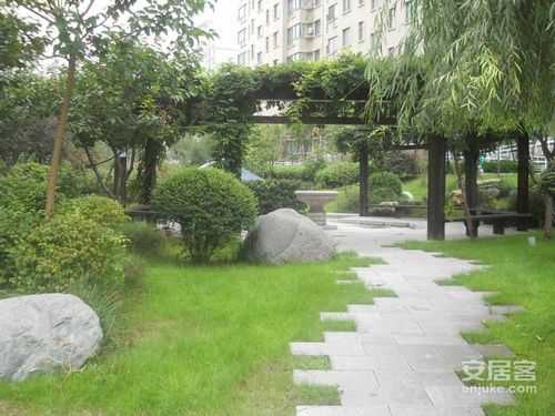曲江春晓苑_理想居住地还是投资佳选?