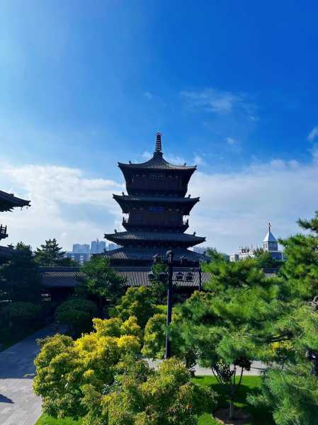 严华寺_探访这座古老寺庙的魅力
