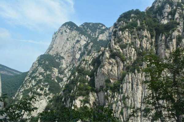 嵩山顶_探秘壮丽山景的最佳时机
