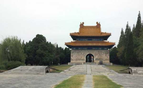 明庆陵_探秘清朝皇帝的安息之地