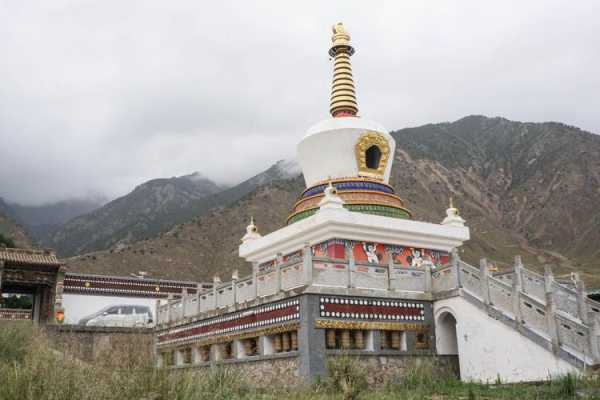 都兰寺_探索这座神秘古寺的魅力
