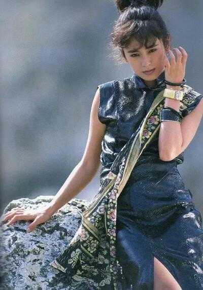 藤谷美和子_她的音乐与影视成就如何?