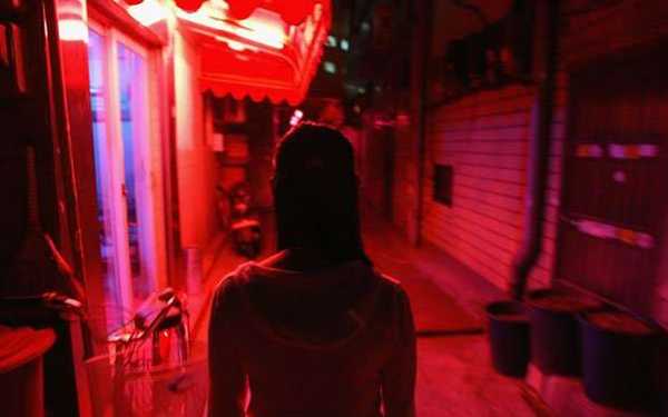 西宁红灯区_探寻当地夜生活的隐秘角落