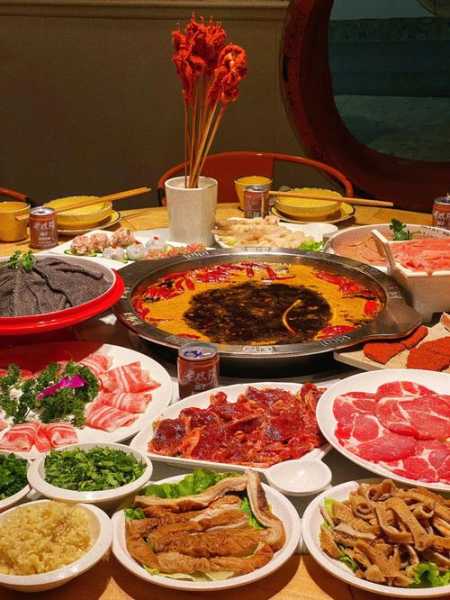 两路口火锅_为什么成为当地美食新宠?