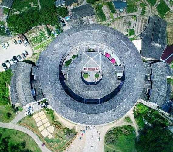 中八楼_探秘这座神秘的建筑魅力