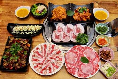 广州百度烤肉店_探寻最受欢迎的美味推荐