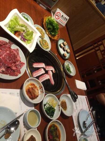 新罗宝韩国料理_探索正宗美味的秘密