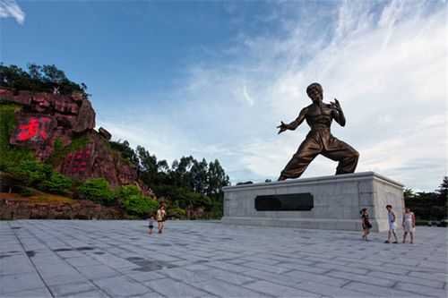 李小龙乐园_探索这一传奇武道之地