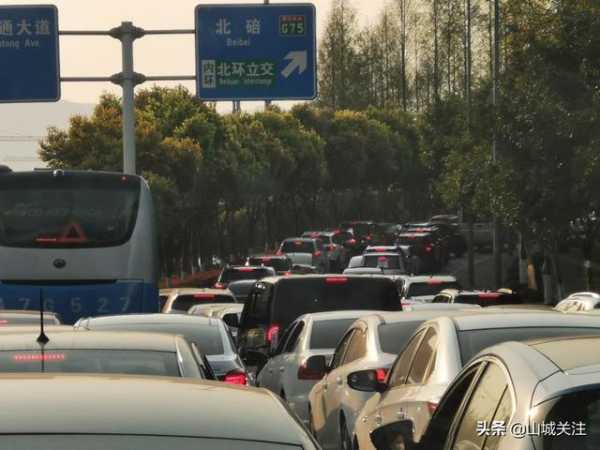 重庆是否限号,  限号真的能缓解拥堵吗