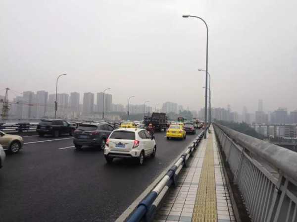 武汉桥限号_如何避免高峰拥堵?
